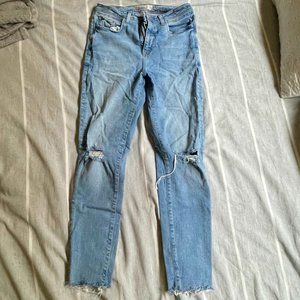Zara High Rise Basic Ripped Jeans z1975 Denim, Size 6